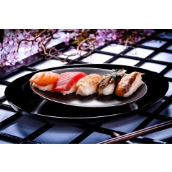 Komorebi - Tartus sushi saladusi avastamas