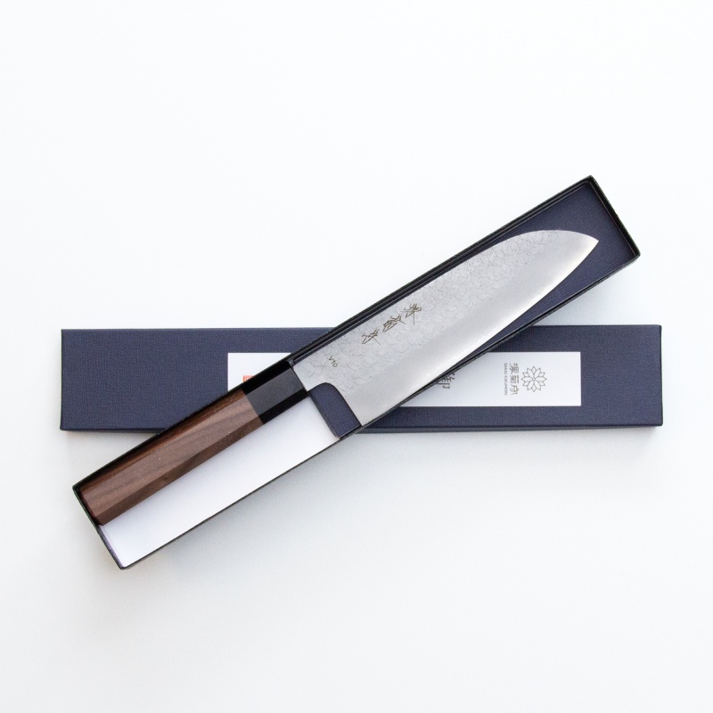 Sakai_Kikumori_OHS_santoku_3.jpg