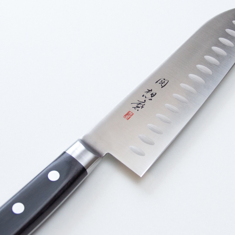 Souma_black_granton_santoku180_1.jpg