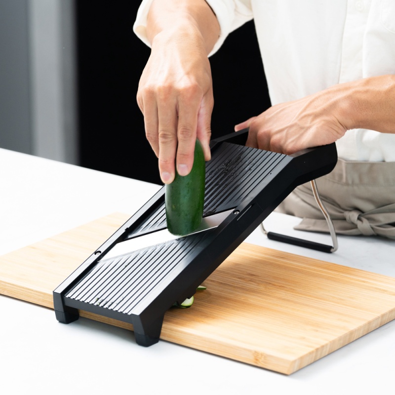 adjustable-mandoline-slicer002.jpg