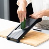 adjustable-mandoline-slicer002.jpg